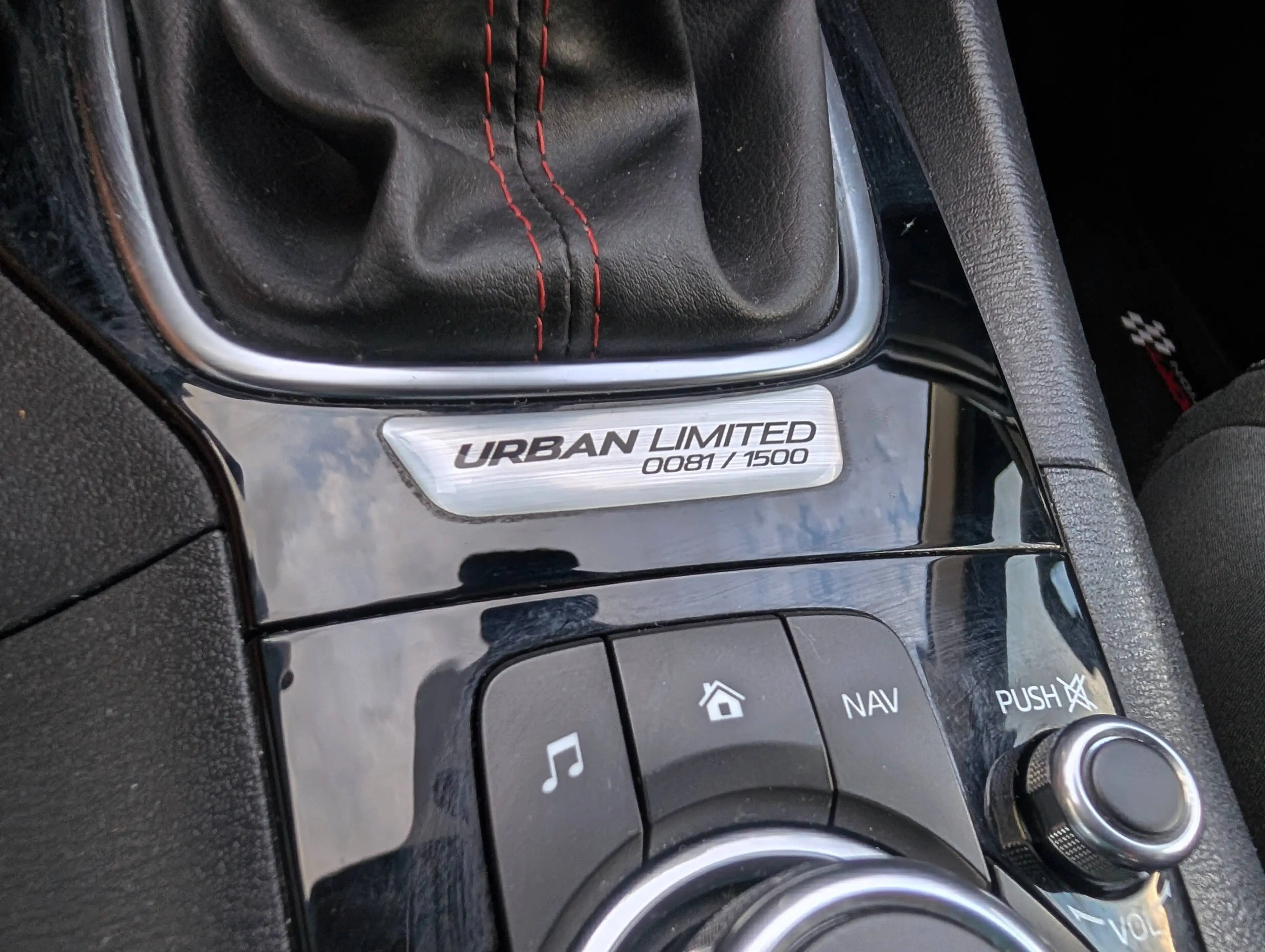 Mazda 3 3  2.0 "Urban" *XENON/KAMERA/NAVI/HEADUP* — photo 14