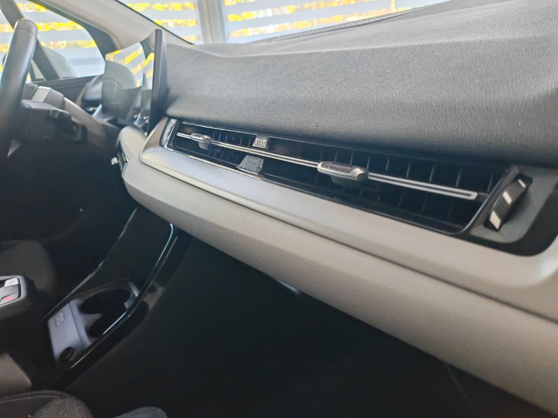 BMW 218 218d Aut. Active Tourer KAMERA HiFi  1.Hand — photo 15
