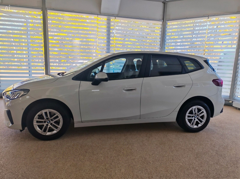 BMW 218 218d Aut. Active Tourer KAMERA HiFi  1.Hand — photo 5