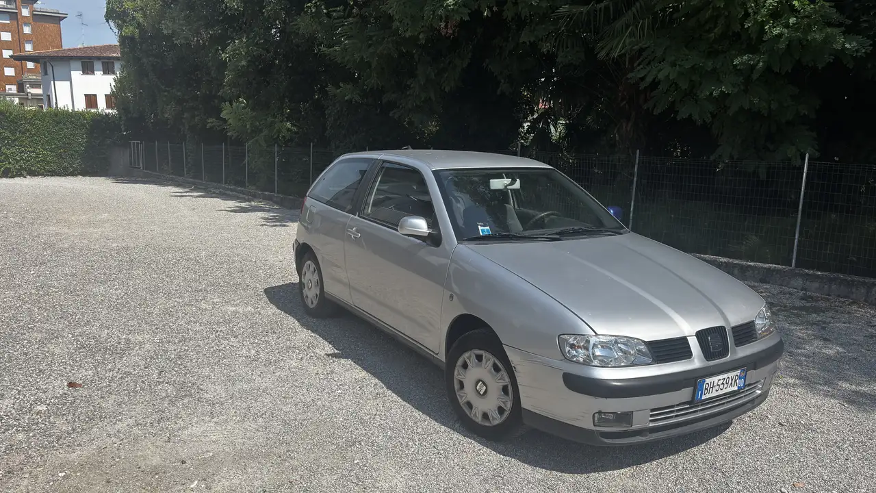 SEAT Ibiza 3p 1.6 Signo c/clima, foto 6