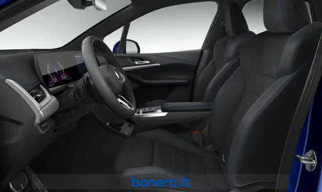 BMW 2 Series view 4
