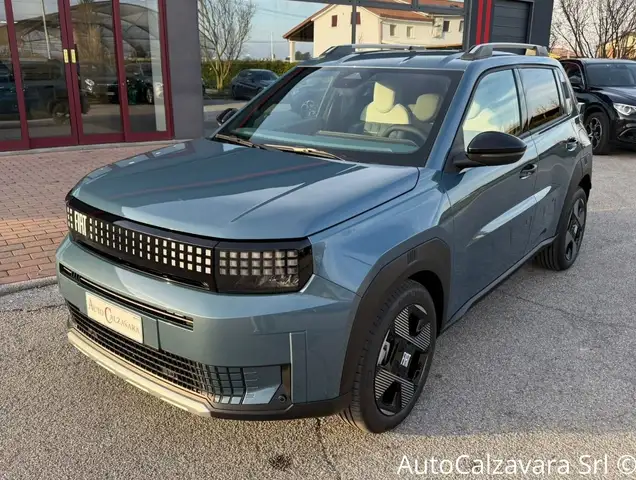 Fiat Grande Panda 1.2 Hybrid 100 CV S&S La Prima / SZA18451