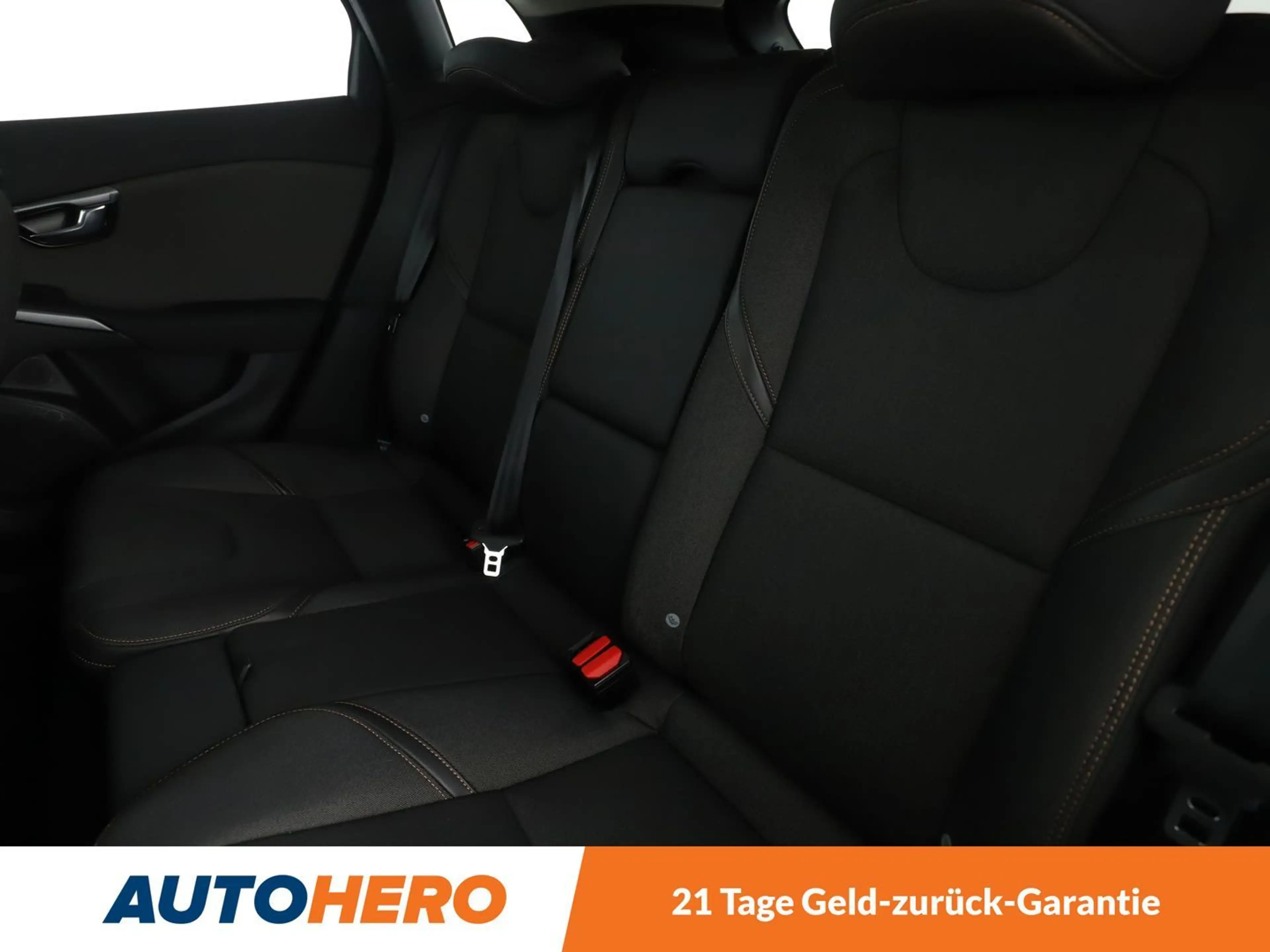 Volvo V40 Cross Country 2.0 D3 Plus*LED*NAVI*TEMPO*CAM*PDC*SHZ*KLIMA* — photo 14