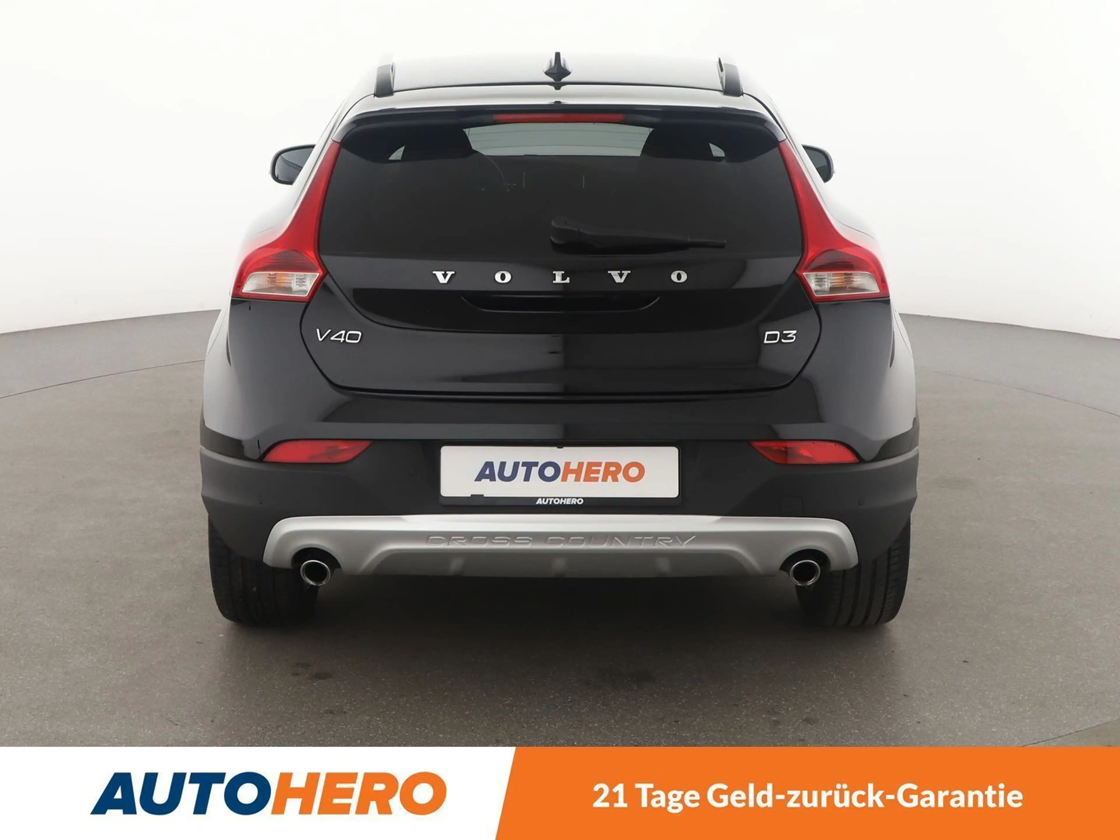 Volvo V40 Cross Country 2.0 D3 Plus*LED*NAVI*TEMPO*CAM*PDC*SHZ*KLIMA* — photo 5