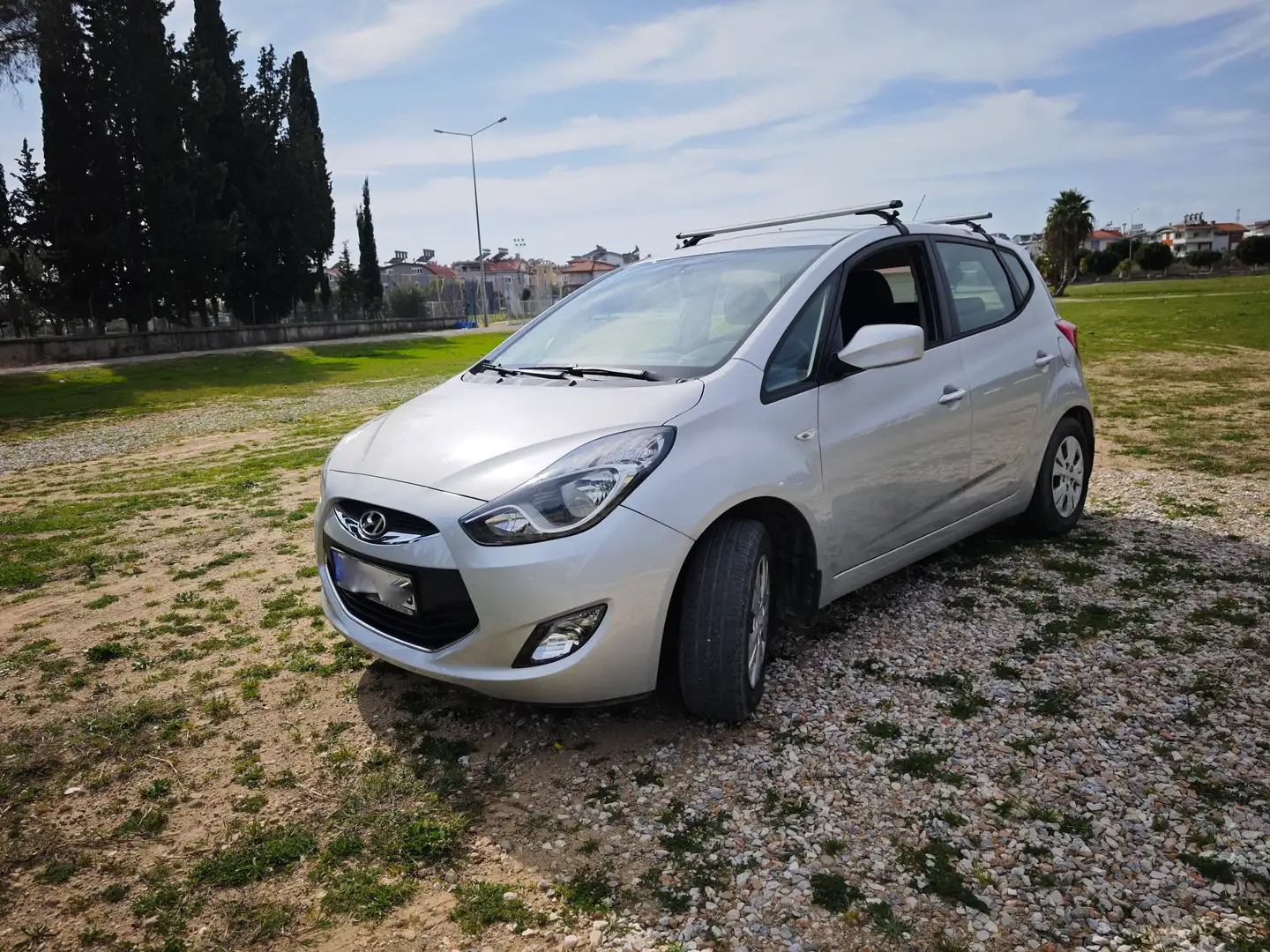 Hyundai iX20 ix20+1.4+Crossline Plateado - 2