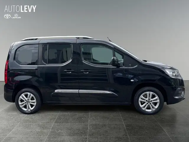 Toyota Proace City view 7