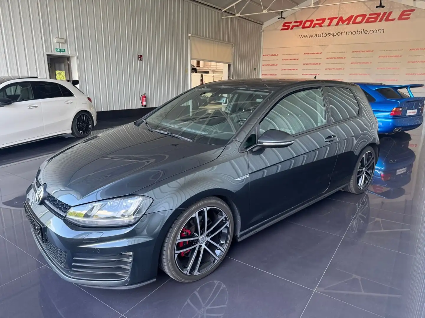 Volkswagen Golf 2.0TDI CR BMT GTD 184 Gris - 1