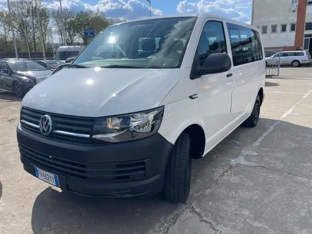 Volkswagen T6 Multivan 2.0 tdi Trendline 102cv