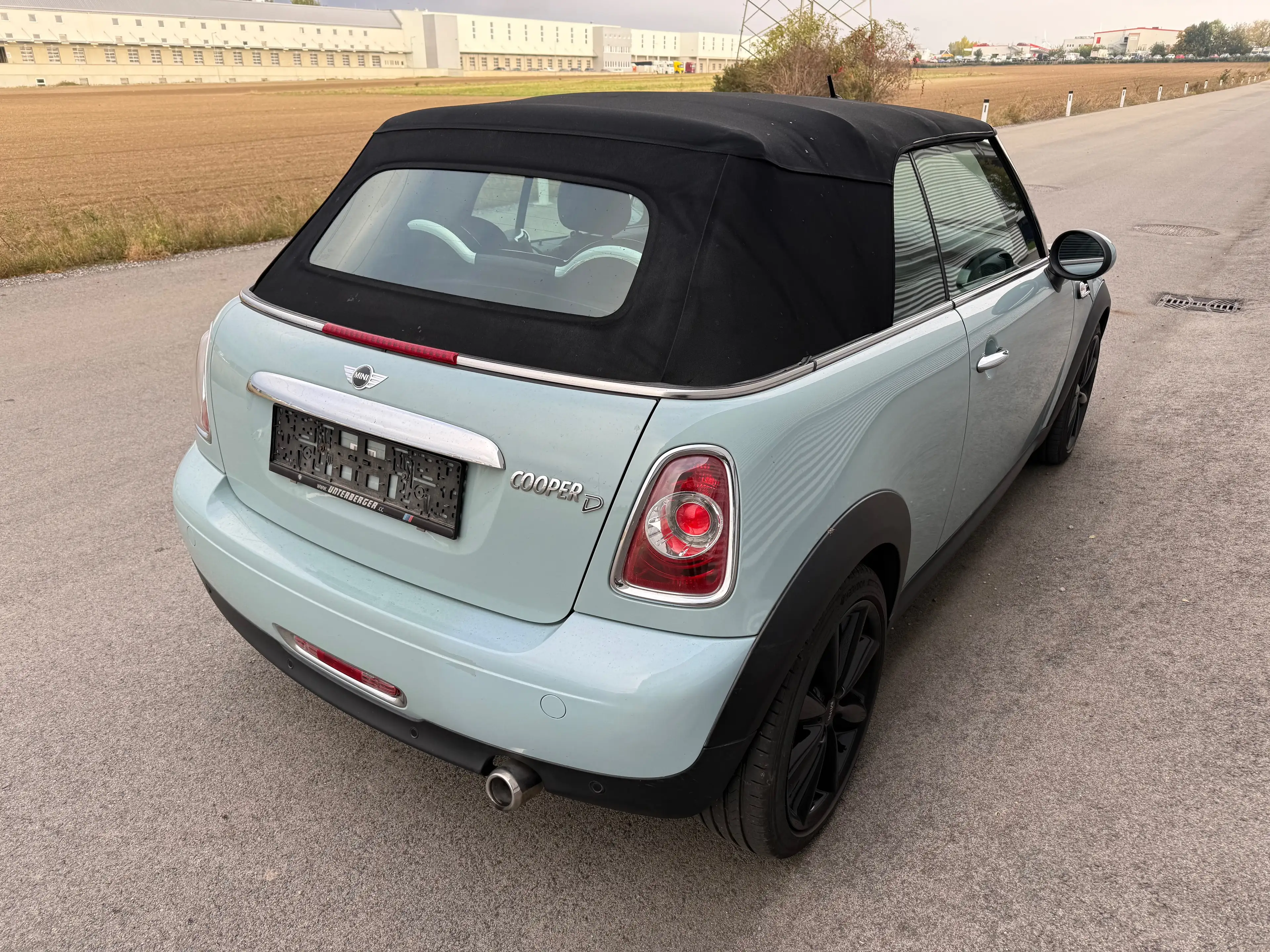 MINI Cooper D Cabrio Aut. ID:54 — photo 7
