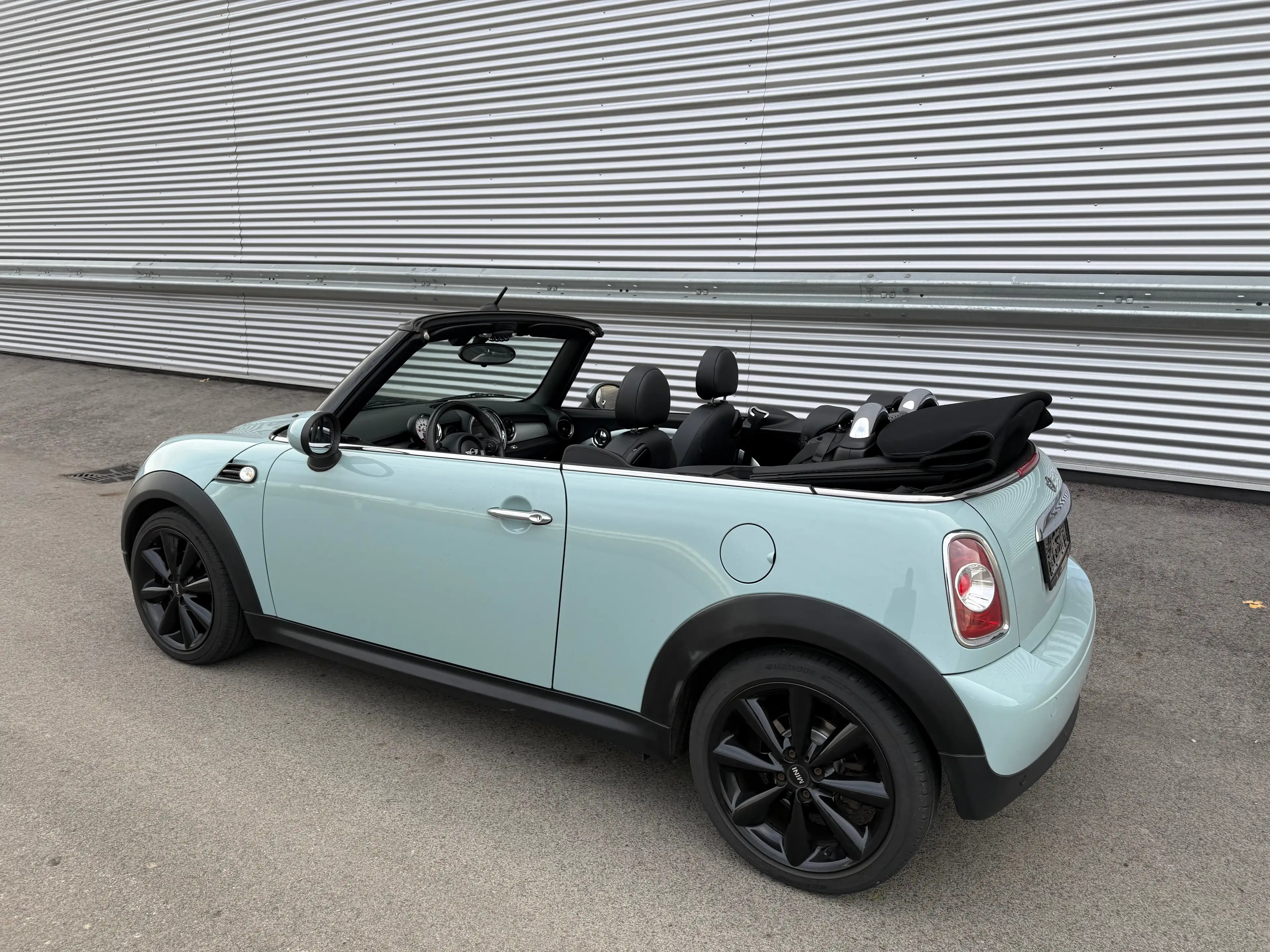 MINI Cooper D Cabrio Aut. ID:54 — photo 11