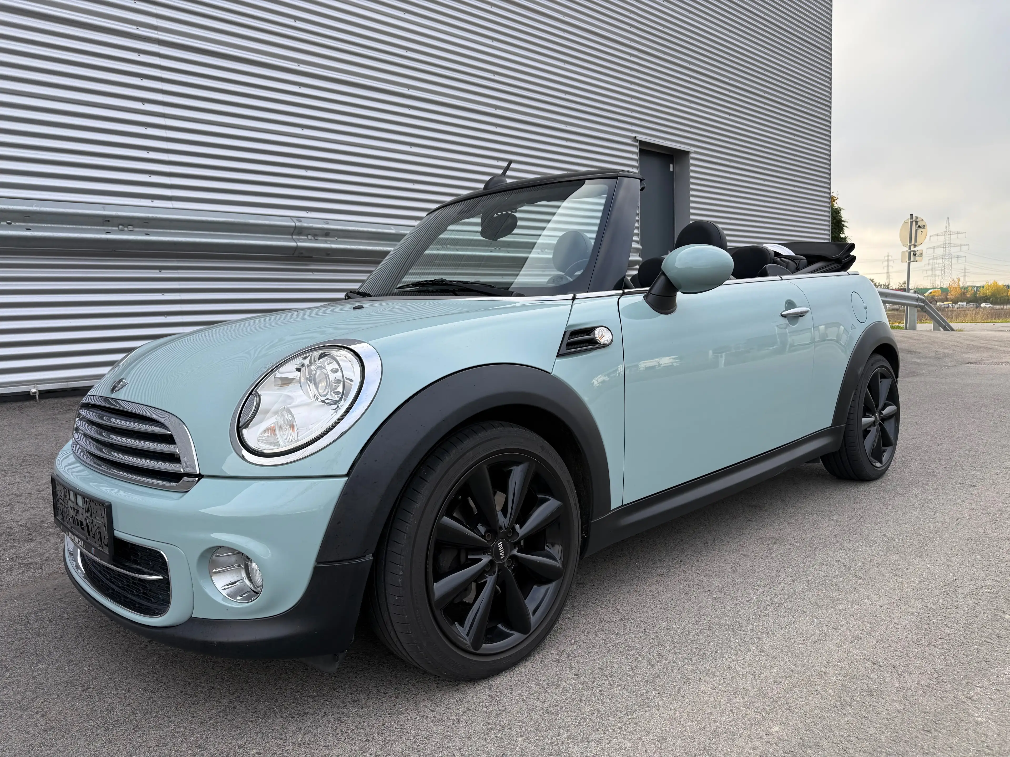 MINI Cooper D Cabrio Aut. ID:54 — photo 9