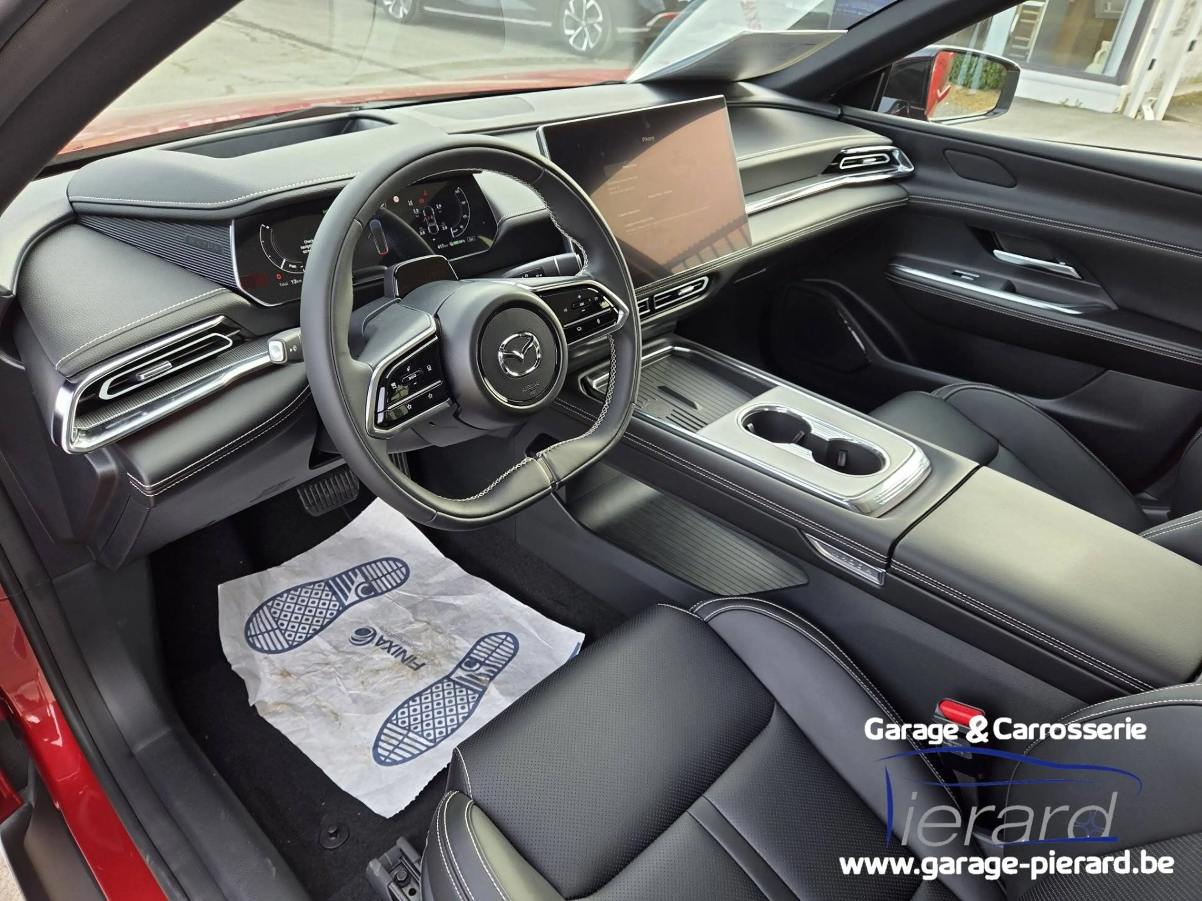 Mazda 6e 6e 68.8 kWh Takumi — photo 6