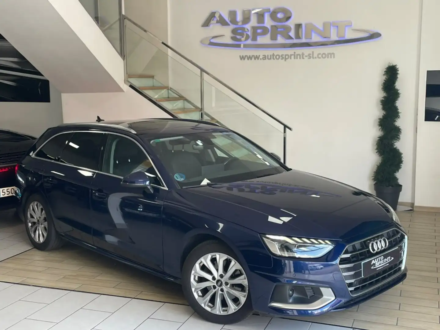 Audi A4 Avant 35 TDI Advanced S tronic 120kW Azul - 1