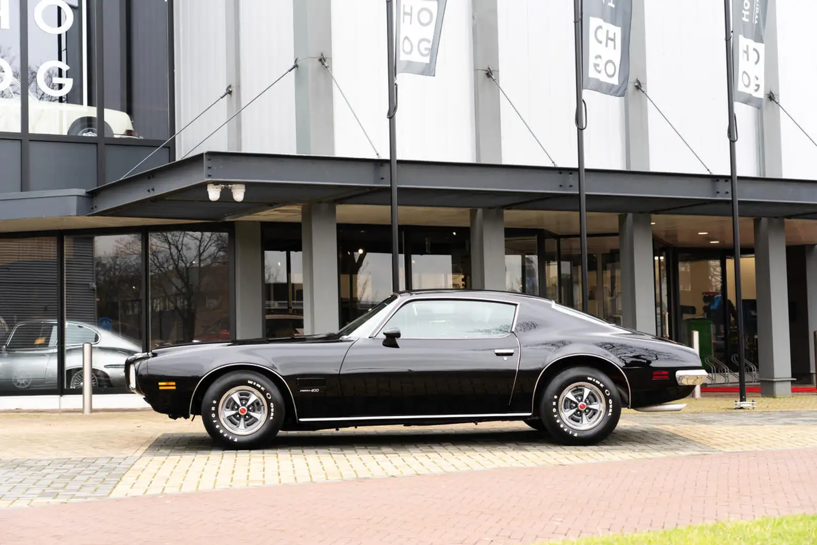 Pontiac Firebird 6.6 Formula 400 Schwarz - 2