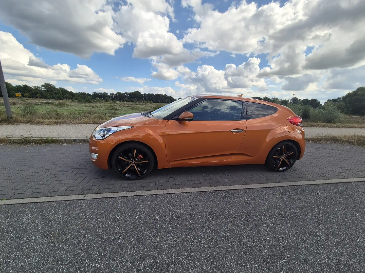 Hyundai VELOSTER 1.6 Style - 1
