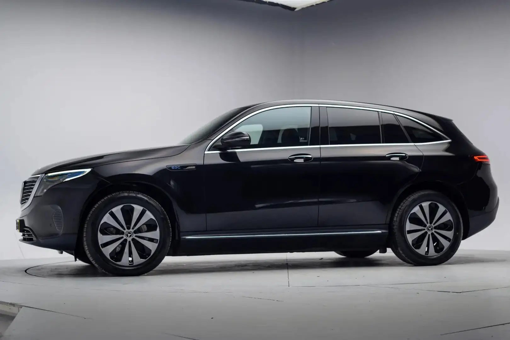Mercedes-Benz EQC 400 4MATIC Business Solution 80 kWh [ LED Adapt.cruise Noir - 2