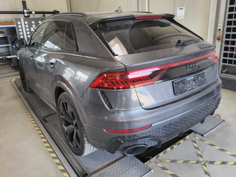 Audi RS Q8 SUV 441 kW tiptronic B&O PANO AHK NAVI — photo 5