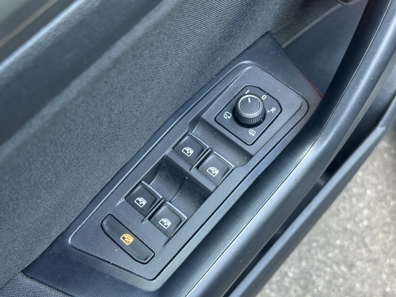 Volkswagen T-Roc 1.5 TSI Style / Unieke KM-Stand / Stoel&stuurverwa — photo 22