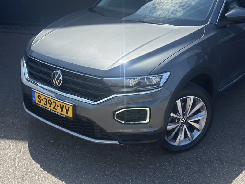 Volkswagen T-Roc 1.5 TSI Style / Unieke KM-Stand / Stoel&stuurverwa — photo 6
