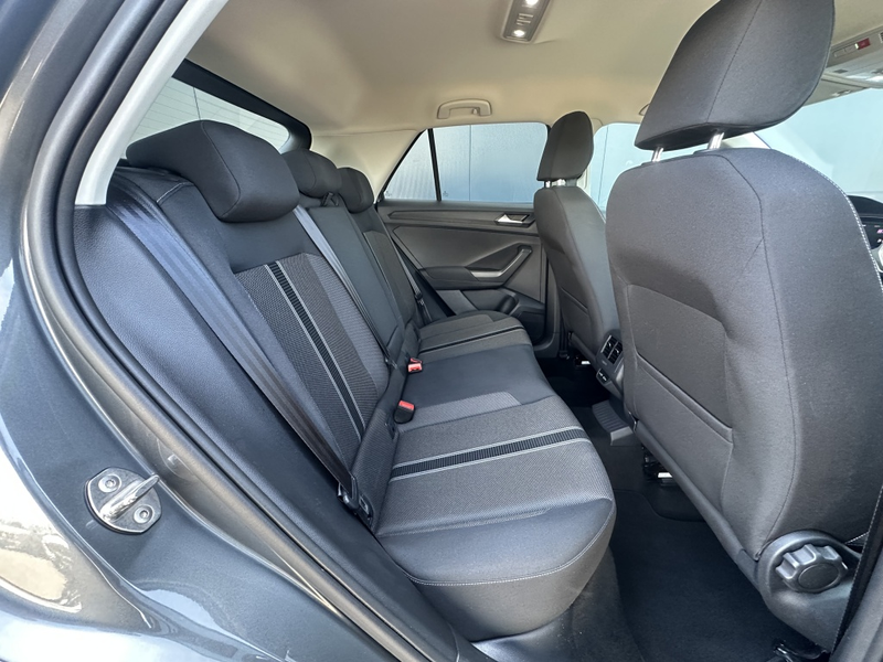 Volkswagen T-Roc 1.5 TSI Style / Unieke KM-Stand / Stoel&stuurverwa — photo 19