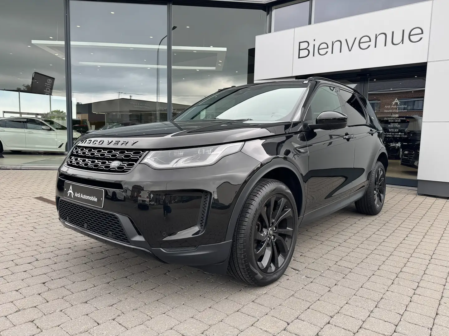 Land Rover Discovery Sport 2.0TD4*FULL BLACK*MERIDIAN*CARPLAY*CAMERA*GARANTIE Чёрный - 1