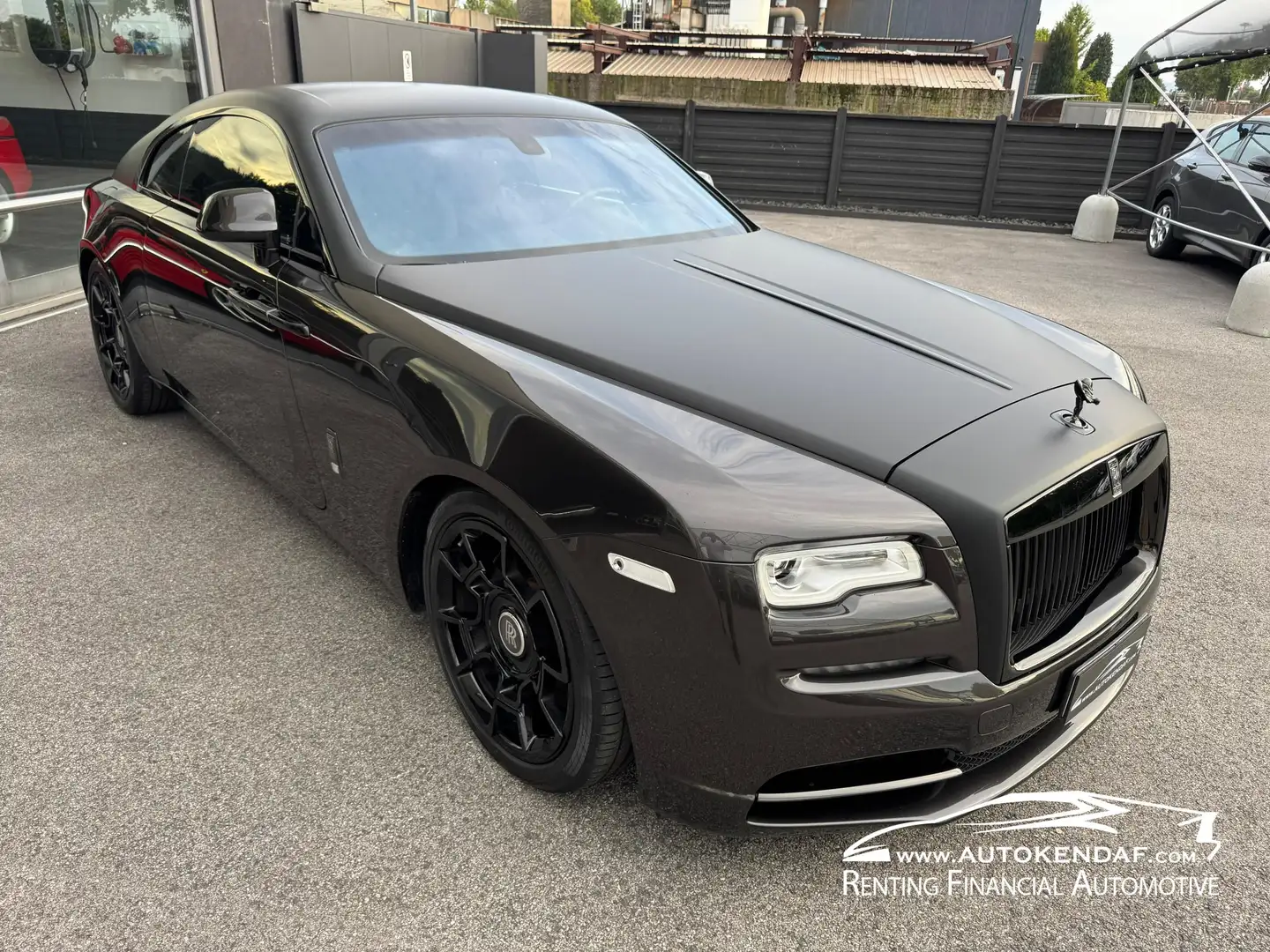 Rolls-Royce Wraith 6.6 V12 Zwart - 2