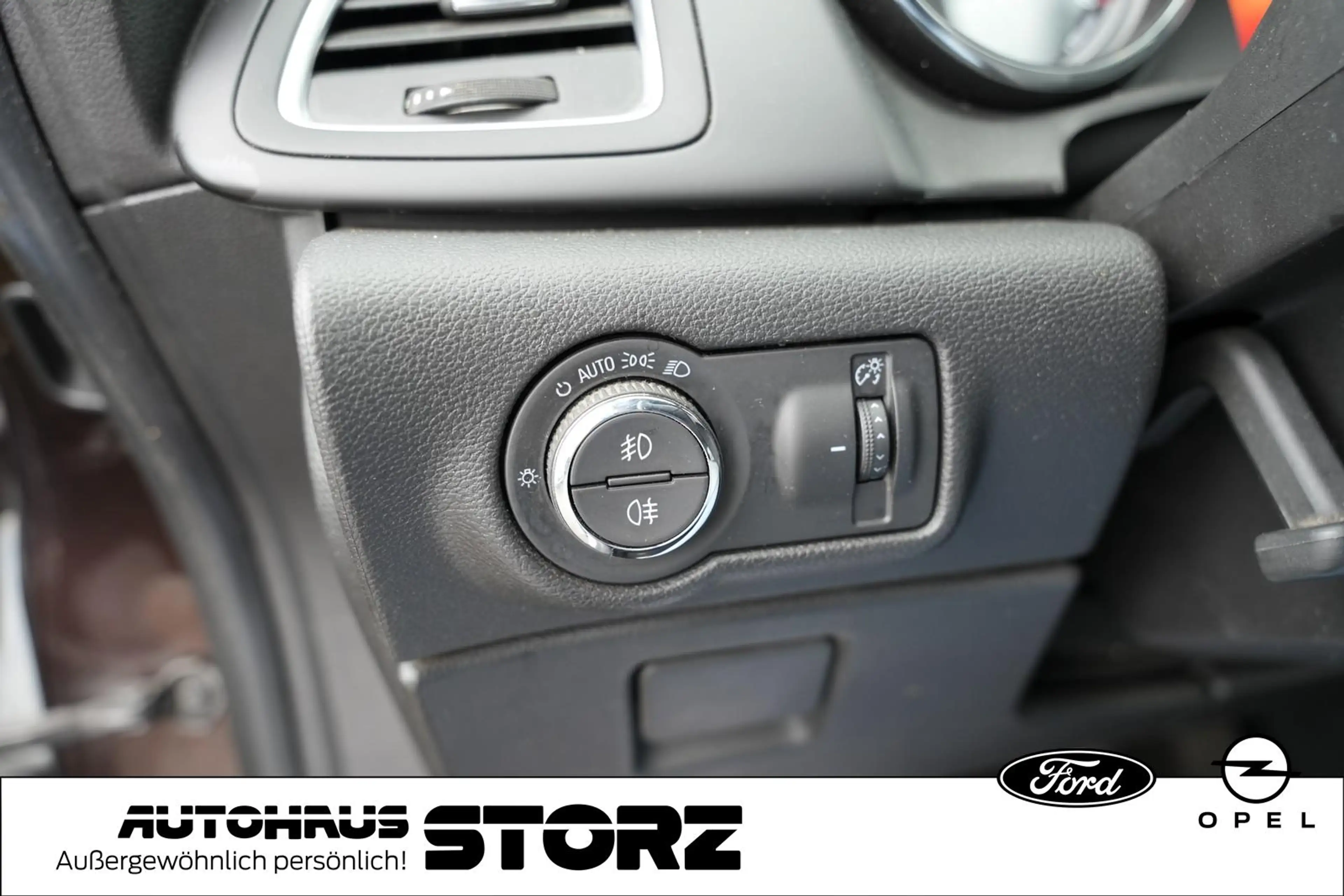 Opel Cascada Active ecoFlex |SITZ-BELÜFTUNG|WINTER-PAKET|NAVI|P — photo 10