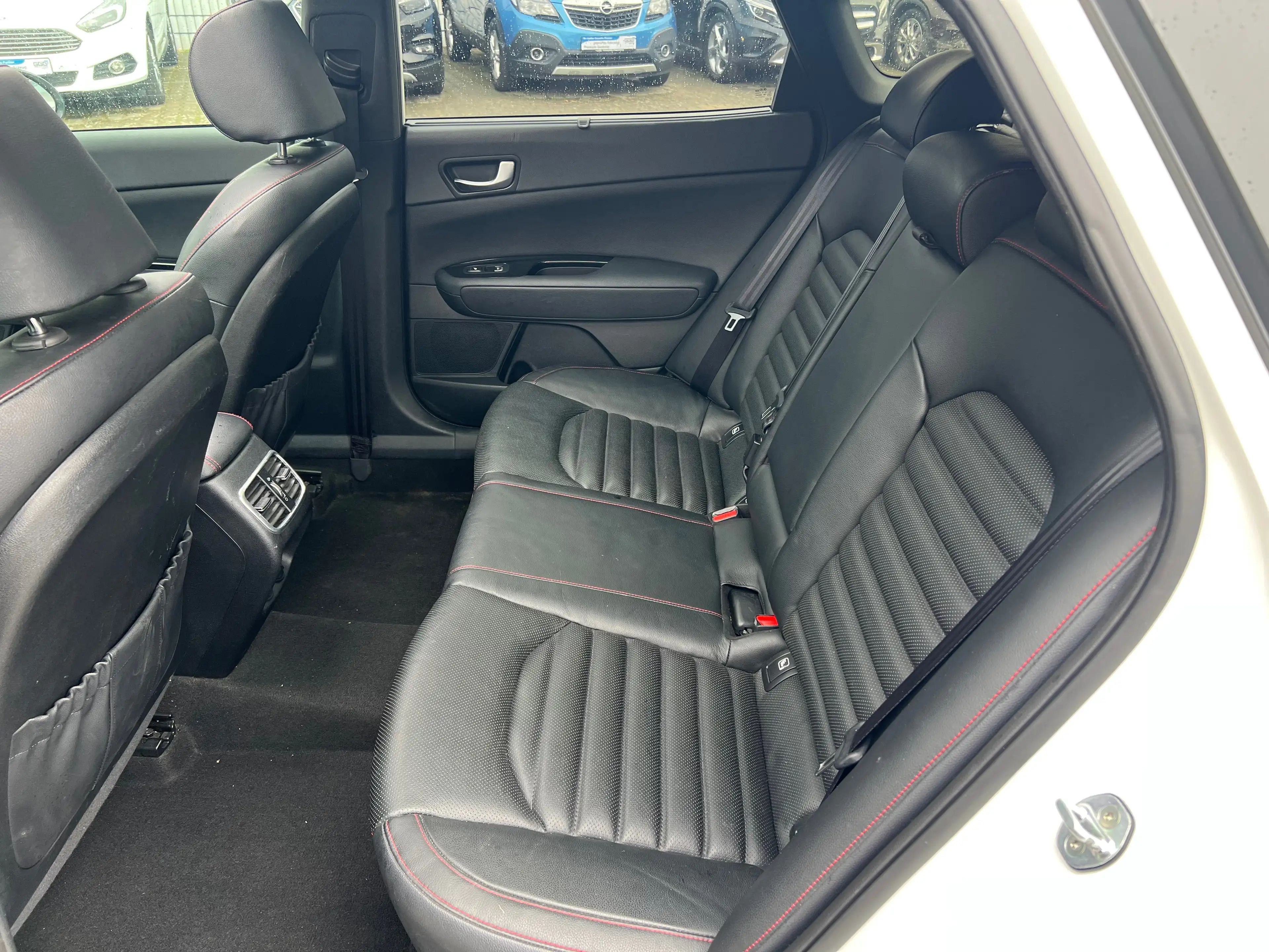 Kia Optima Sportswagon 1,7 CRDi DCT "GT-Line" — photo 14