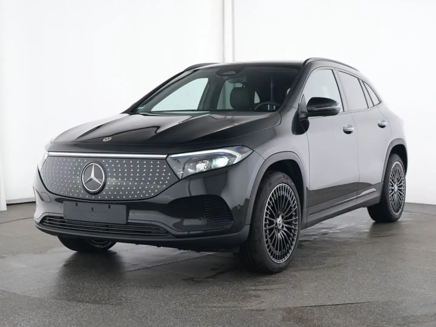 Mercedes-Benz EQA 300 4M Night,LED,AMBIE,EASY-P,WINTER-P,CARP. Schwarz - 1