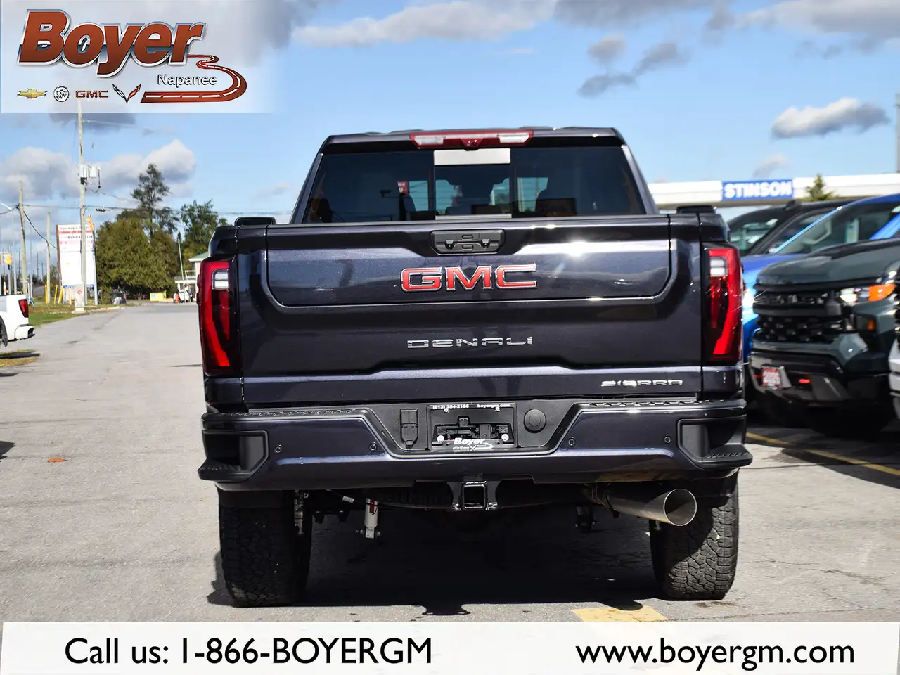 GMC Sierra 2500HD снимка GMC Sierra 2500HD