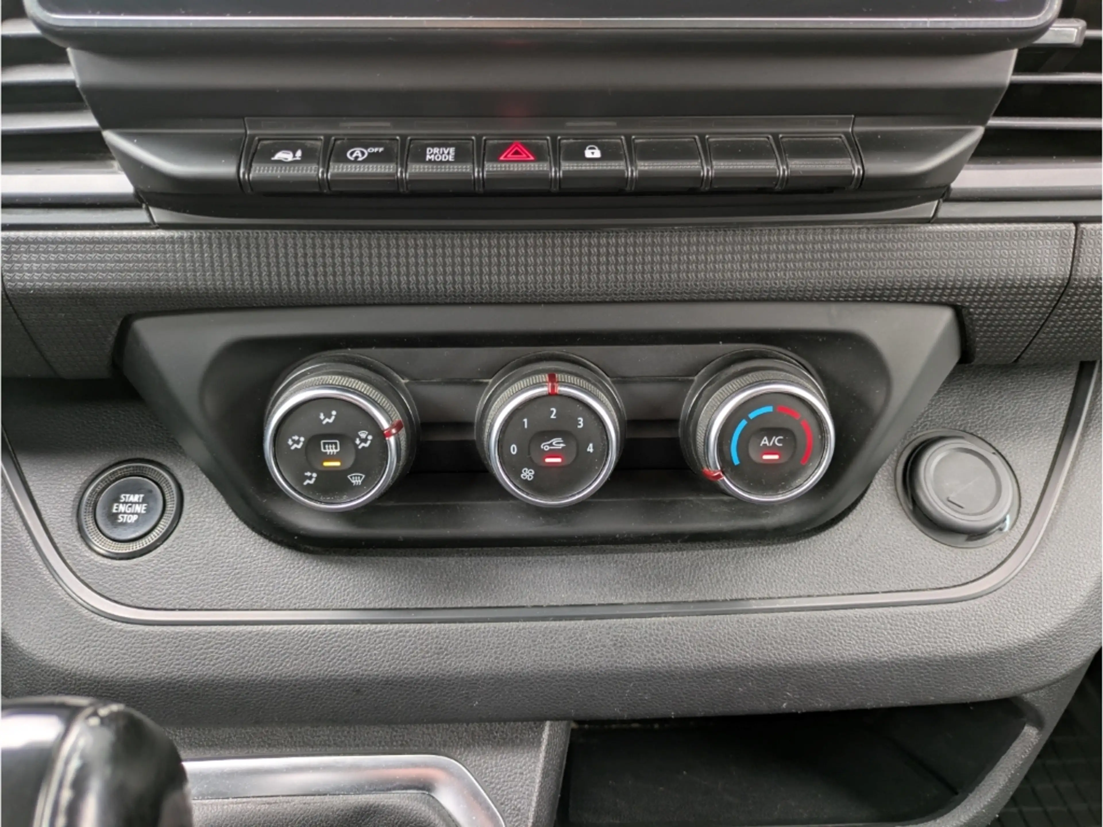 Nissan Primastar N-Connecta Kasten AHK LED Apple CarPlay Android Au — photo 14