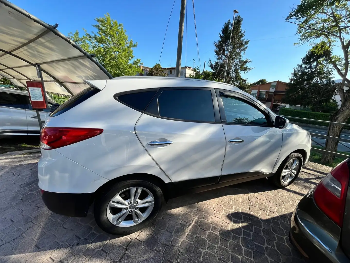 Hyundai iX35 ix35 1.7 crdi Comfort 2wd Bianco - 2