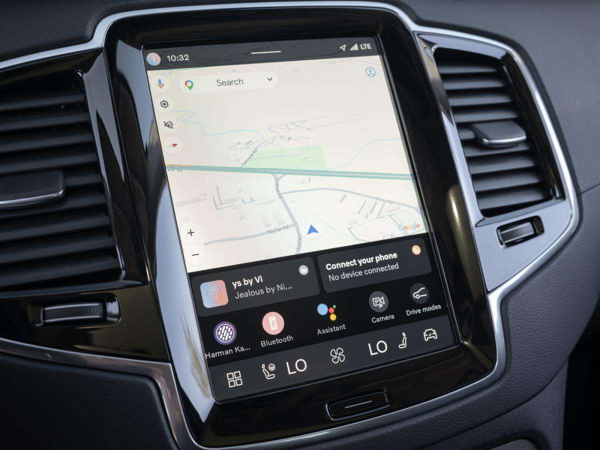 2025 Volvo XC90 B6 AWD ULTRA BRIGHT THEME thumb 11