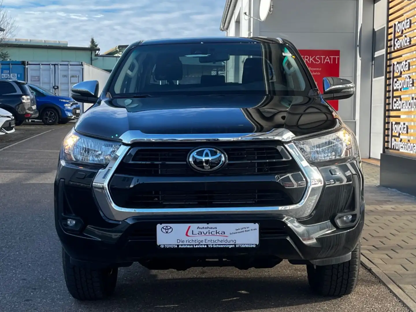 Toyota Hilux Double Cab Comfort 4x4 Nero - 2