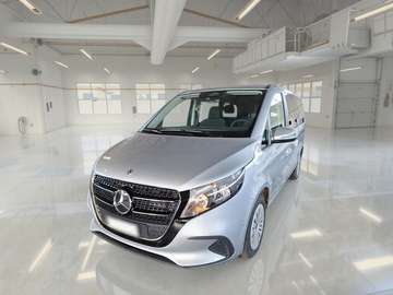 V 250 D AUTO STYLE LONG MONOVOLUME