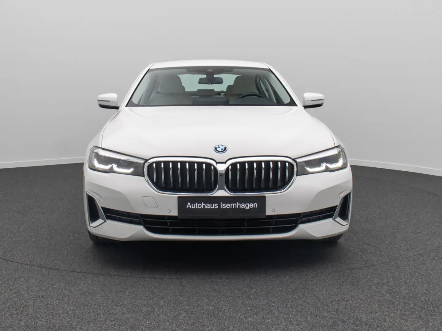 BMW 530 Luxury Line 360°DAB H K Lenkrhz DisplayKey Alb - 2