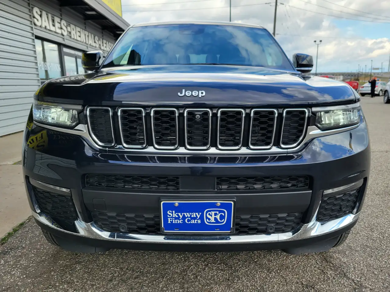 Jeep Grand Cherokee снимка Jeep Grand Cherokee