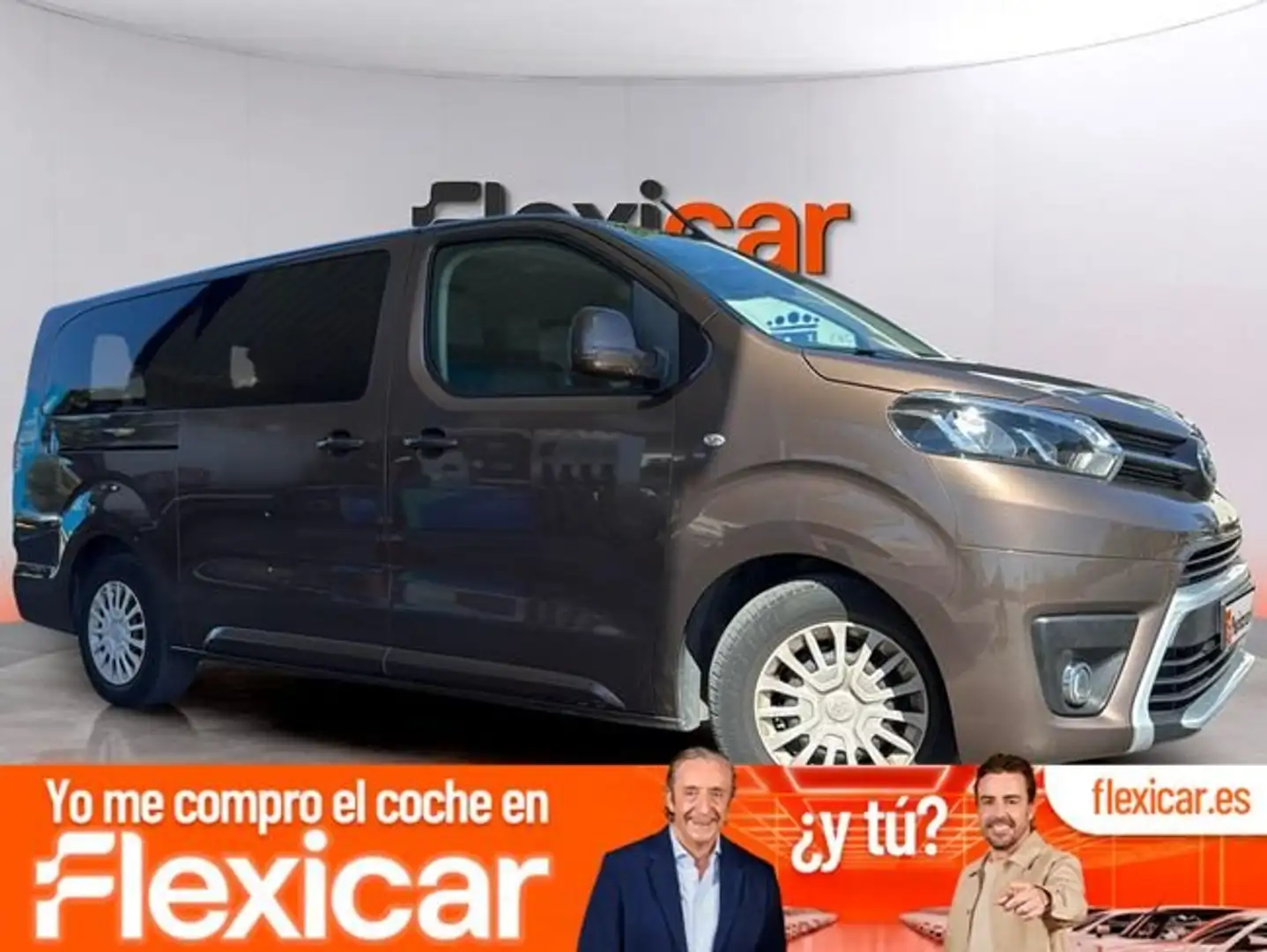 Toyota Proace 2.0D 150CV COMBI 9 1PL 2PT L2 Marrón - 1