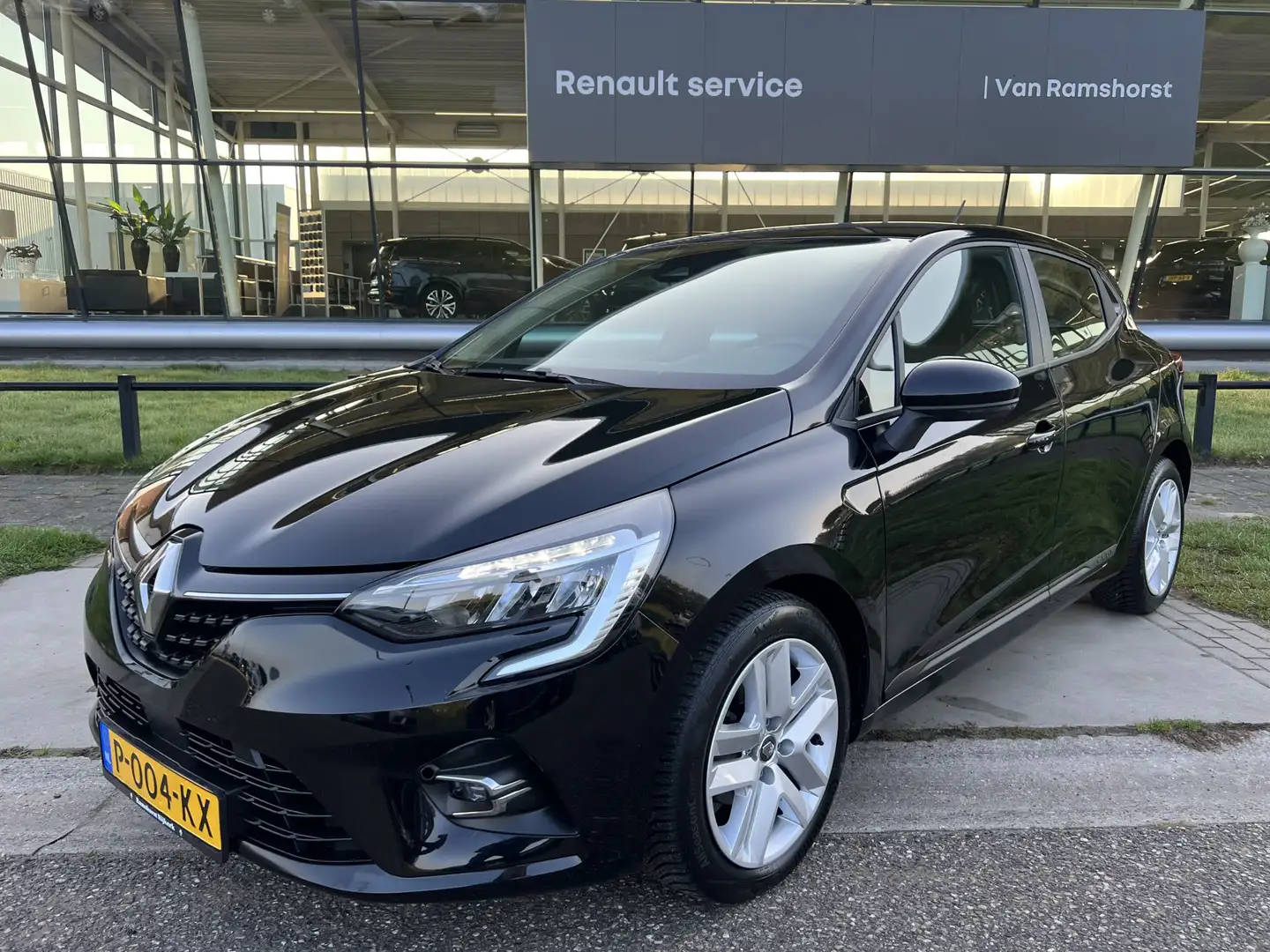 Renault Clio 1.0 TCe / Automaat / Stoelverw. / Lage KM! / Apple Noir - 1