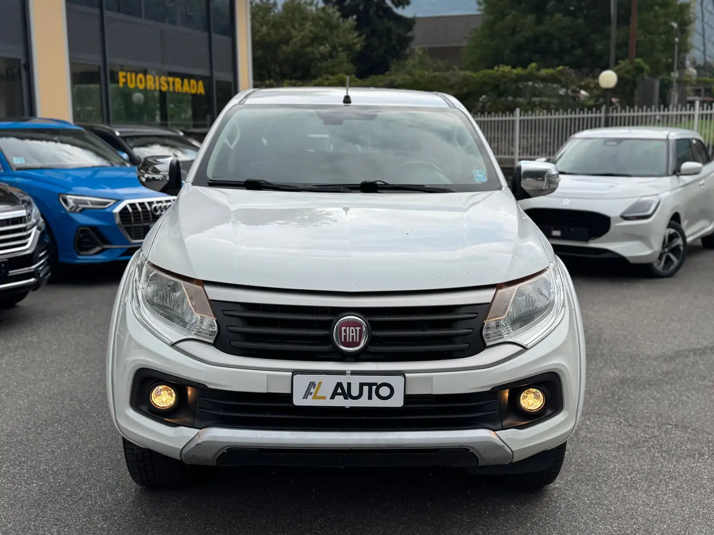 Fiat Fullback Fullback 2.4 doppia cabina LX 4wd 180cv auto E6 Blanc - 2