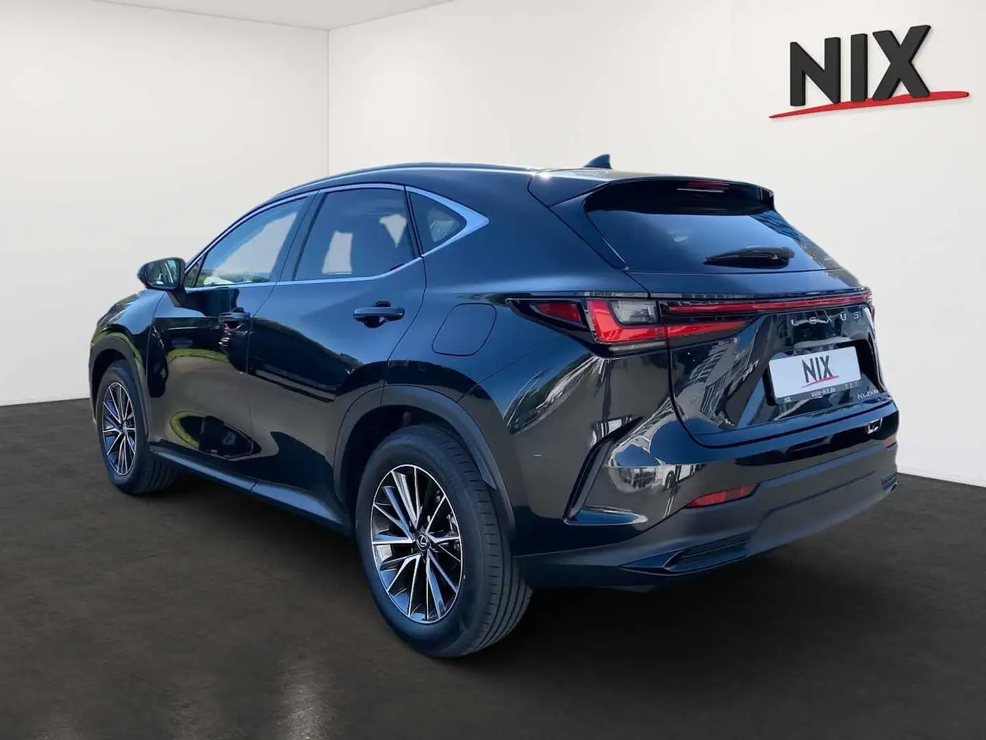 Lexus NX 450h+ 2.5 Plug-In Hybrid  Business Line Чорний - 2