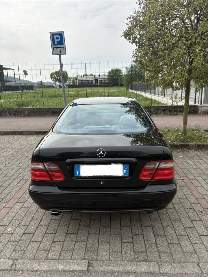 Mercedes-Benz CLK 200 Coupe Avantgarde, foto 3