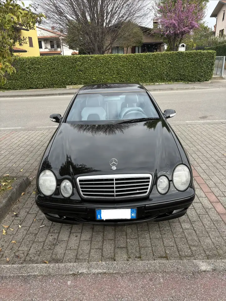 Mercedes-Benz CLK 200 Coupe Avantgarde, foto 2