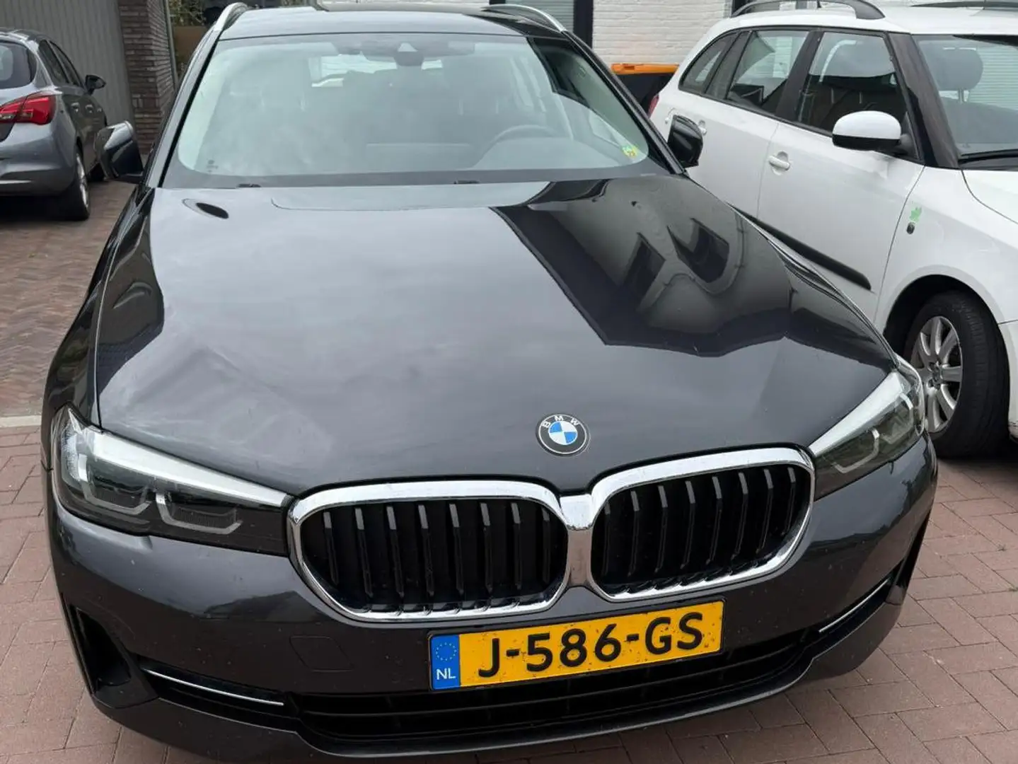 BMW 520 520 Executive Edition Grijs - 1