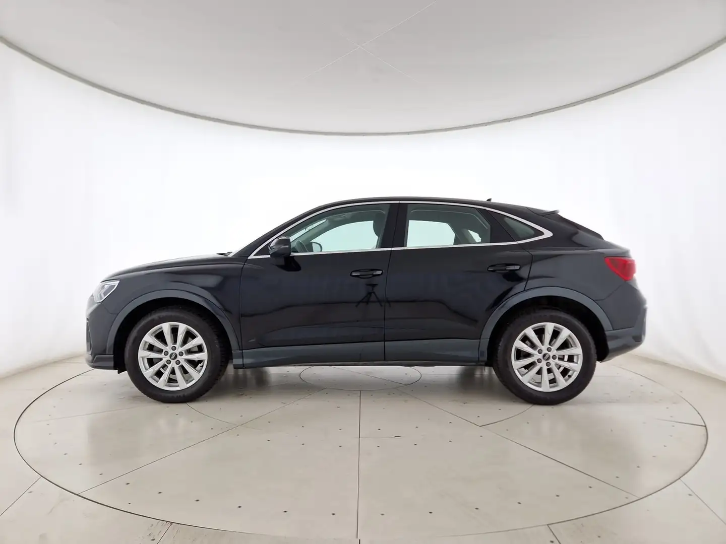 Audi Q3 sportback 35 1.5 tfsi mhev business plus s-tronic Noir - 2