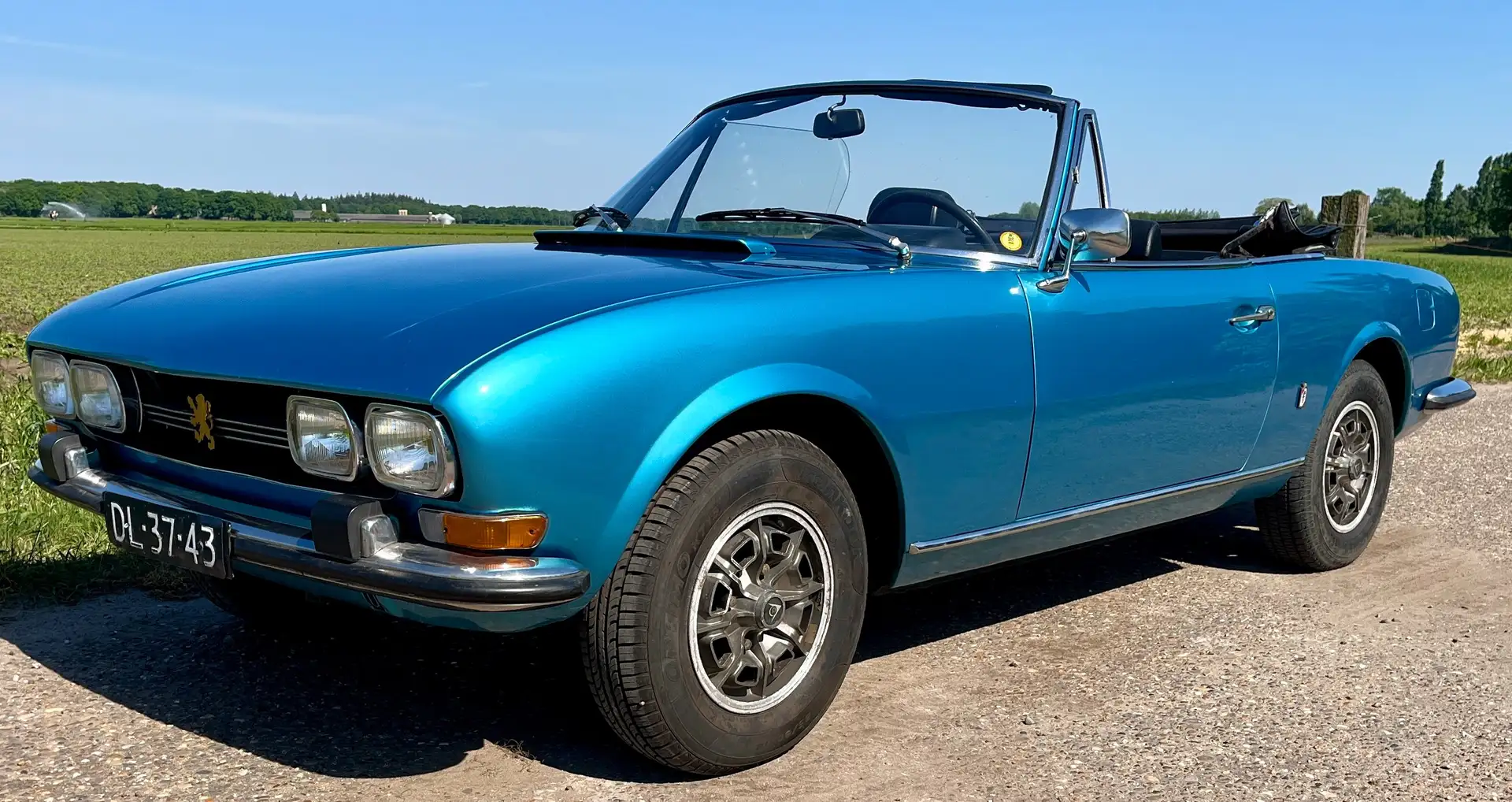 Peugeot 504 2.0 Cabrio Inj. Blauw - 1