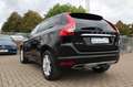 Volvo XC60 Automatik Momentum AWD 2,4 Ltr. - 140 kW Schwarz - thumbnail 22