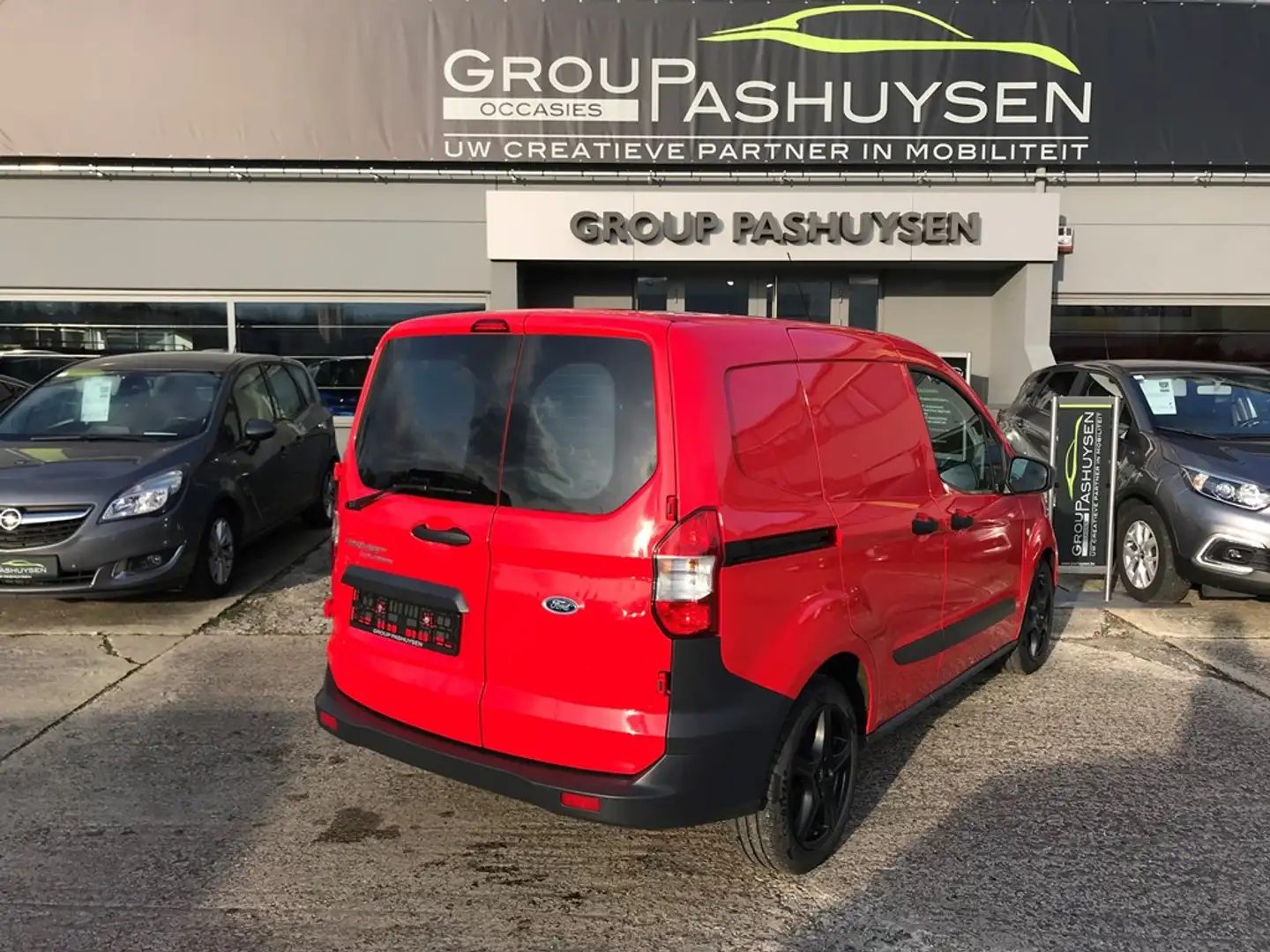 Ford Transit Courier 1.0cc 100pk Red - 2