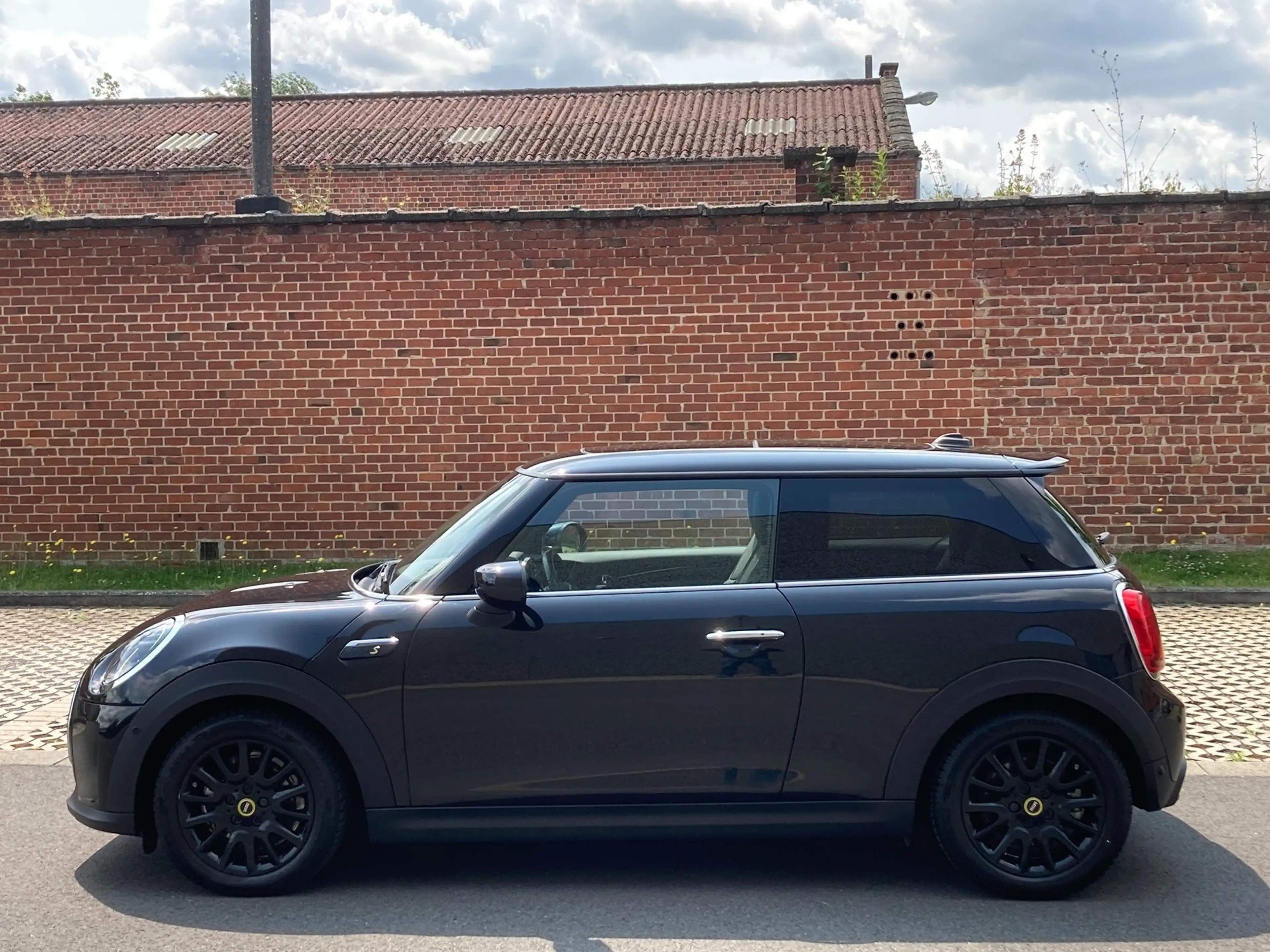 MINI Cooper SE e-Mini 28.9 kWh - Pano-dak - Slechts 17.000 Km — photo 11