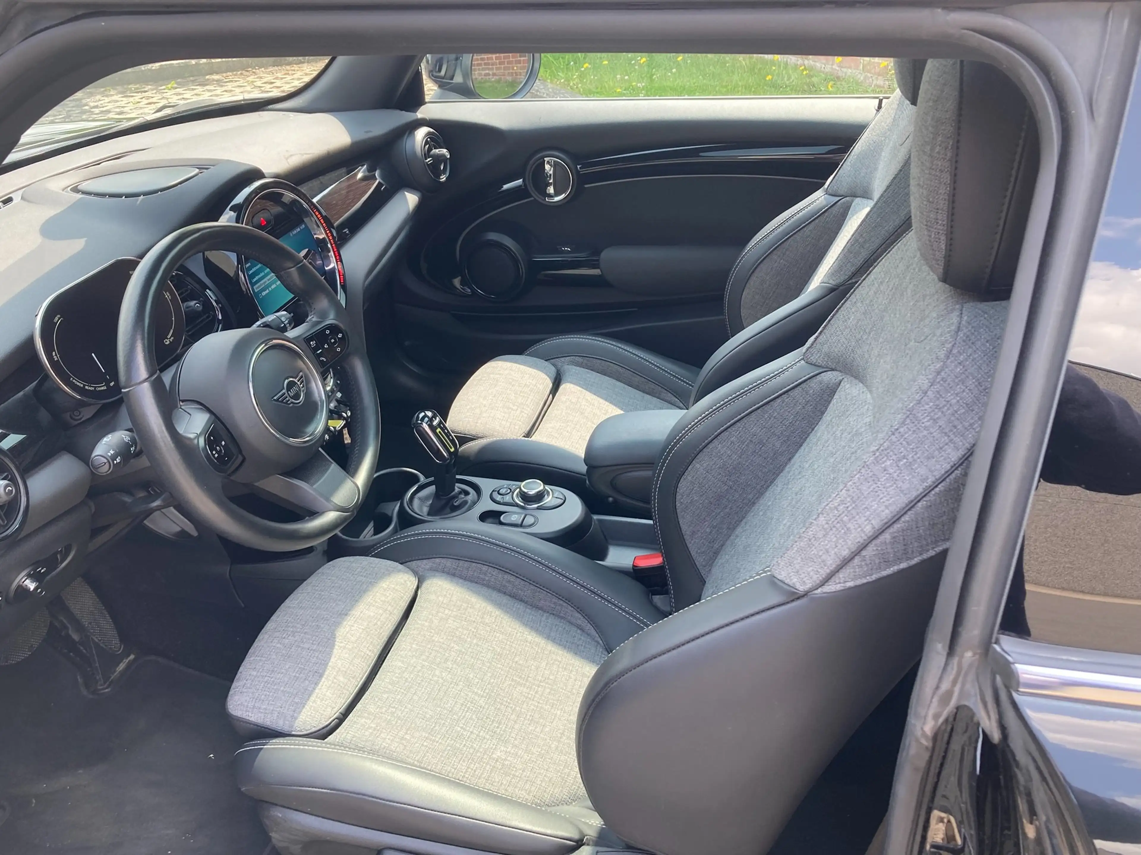 MINI Cooper SE e-Mini 28.9 kWh - Pano-dak - Slechts 17.000 Km — photo 7